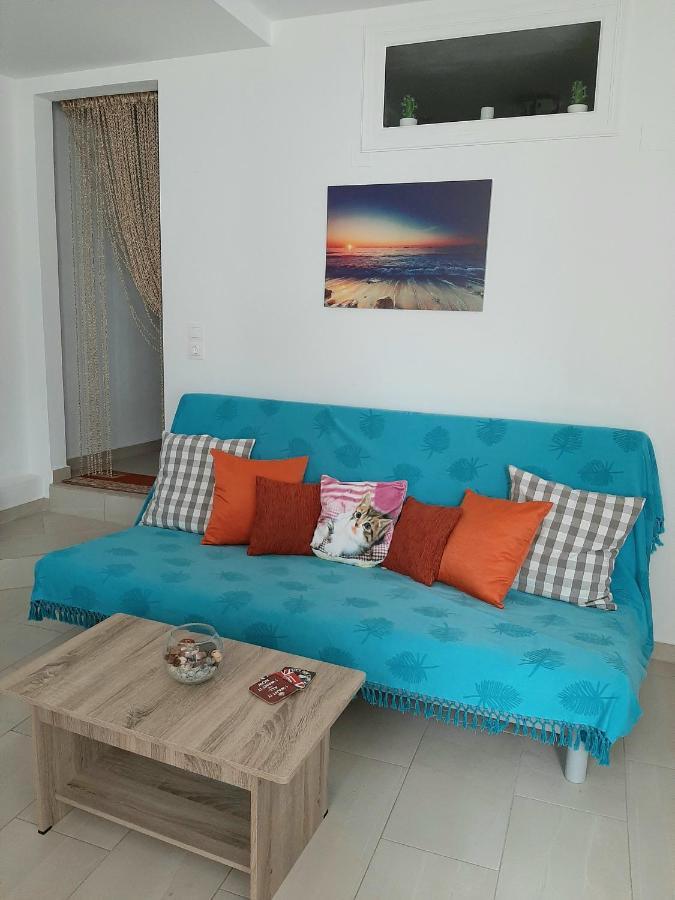 Quiet, Colourful Home In Cyclades Adiata Zewnętrze zdjęcie